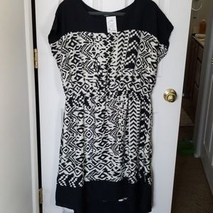 Black and Cream spring/summer dress size 2X NWT